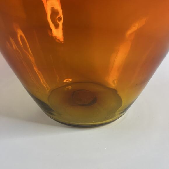 Vintage Blenko Amberina Glass Salad Bowl-Tangerine Glow-Smooth Sides-2 Bubbles - Picture 4 of 8